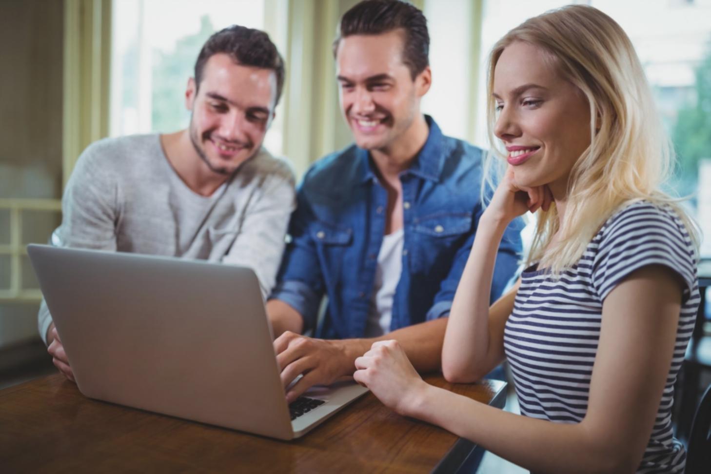 Finanzexperte bei der strategischen Investitionsplanung und Kapitalbudgetierung